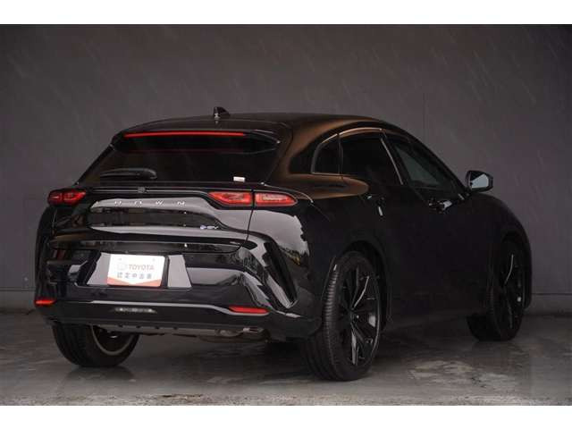 クラウンスポーツ2.5 Z E-Four 4WD