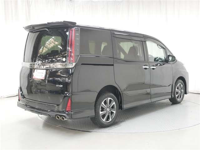 ノア2.0 Si W×B III 4WD