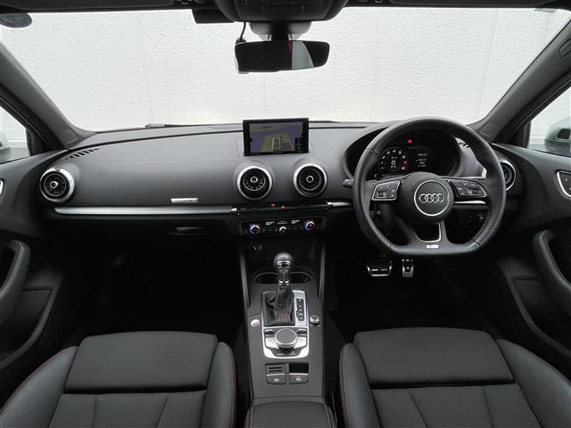 S3セダン2.0 4WD