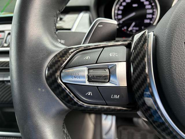 2シリーズアクティブツアラー218d xドライブ Mスポーツ 4WD