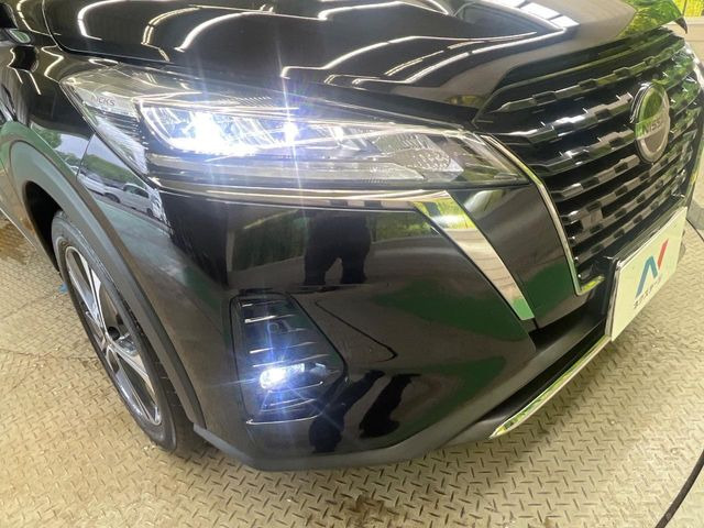 �yLED�w�b�h���C�g�z���V����ԑ��s�����ǍD�Ȏ��E���m�ۂ����S���ĉ^�]�ł��鍂�P�xLED�w�b�h���C�g�𑕔�!�_�����x�������A����d�͂��}�����Ă��܂��B