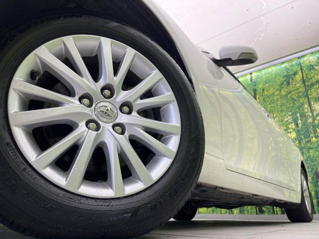 �y����16�C���`�A���~�z�C�[���z�O�ςɃ}�b�`���������A���~�z�C�[���𑕒����Ă���܂��B�e��ЊO�A���~�z�C�[����A�X�^�b�h���X�^�C�����戵�����Ă���܂��B���񂲑��k����������