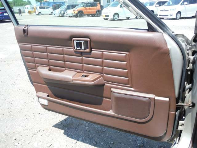 当社はマイカーローンの取り扱いがございますのでお気軽にお申し付けください。