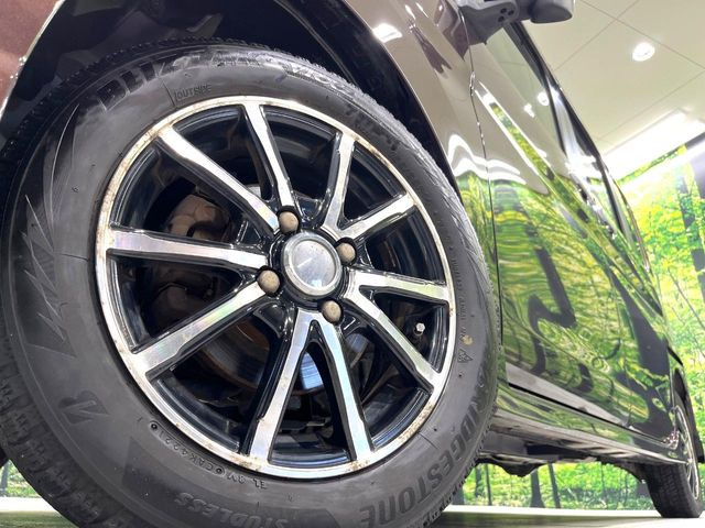 �y14�C���`�A���~�z�C�[���z�O�ςɃ}�b�`�����A���~�z�C�[���𑕒����Ă���܂��B�e��A���~�z�C�[����A�X�^�b�h���X�^�C�����戵�����Ă���܂��B���񂲑��k����������