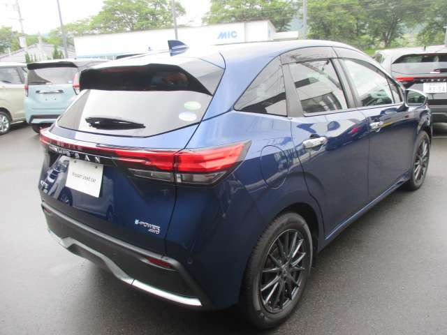 ノート1.2 X FOUR 4WD