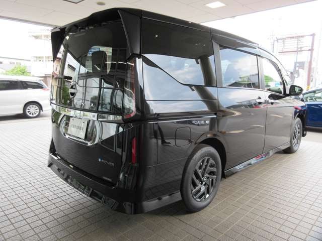 セレナ1.4 e-POWER ハイウェイスターV NissanConnectインフォテインメントシステム
