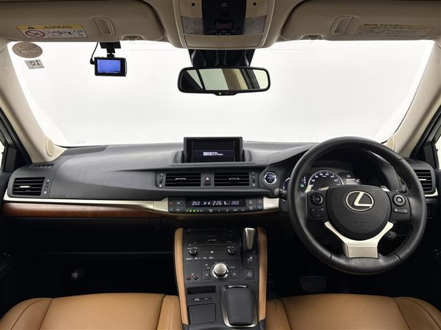 CT200h バージョン L