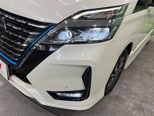 �yLED�w�b�h���C�g�z���V����ԑ��s�����ǍD�Ȏ��E���m�ۂ����S���ĉ^�]�ł��鍂�P�xLED�w�b�h���C�g�𑕔�!�_�����x�������A����d�͂��}�����Ă��܂��B