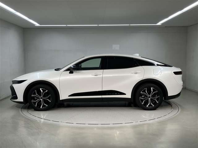 クラウンクロスオーバー2.5 G アドバンスト E-Four 4WD