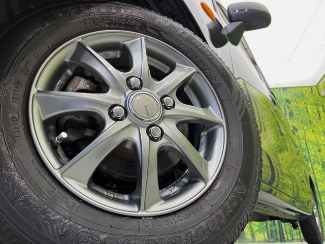 �y13�C���`�A���~�z�C�[���z�O�ςɃ}�b�`�����A���~�z�C�[���𑕒����Ă���܂��B�e��A���~�z�C�[����A�X�^�b�h���X�^�C�����戵�����Ă���܂��B���񂲑��k����������