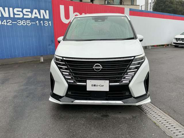 セレナ1.4 e-POWER ハイウェイスターV