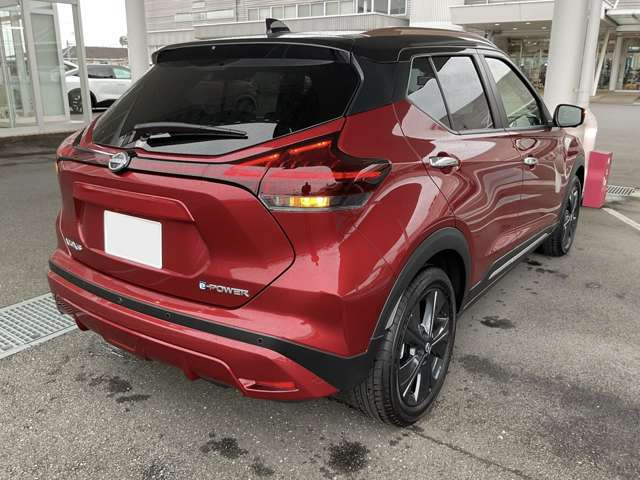 キックス1.2 X 90周年記念車 (e-POWER)