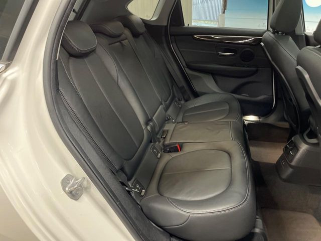 ���㕔���Ȃ��C�ɂȂ�悤�ȃL�Y�E�����ւ��蓙�A�傫�ȃ_���[�W�͂Ȃ��A�ǍD�ȏ�Ԃł��B