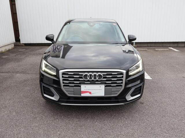 Q21.0 TFSI スポーツ