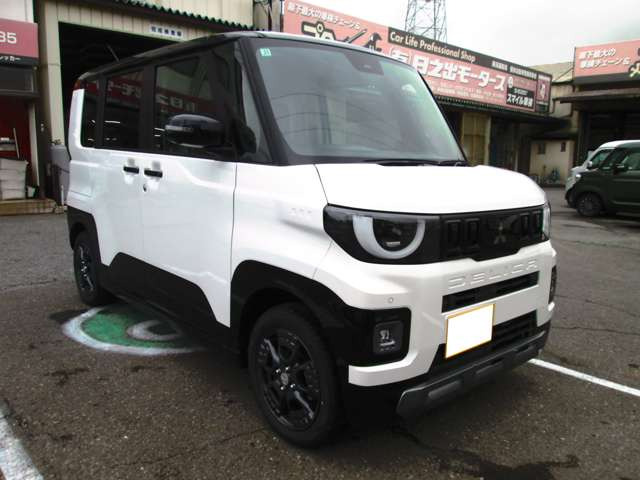 デリカミニT プレミアム 4WD