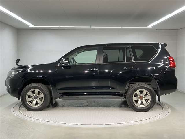 ランドクルーザープラド2.8 TX ディーゼル 4WD