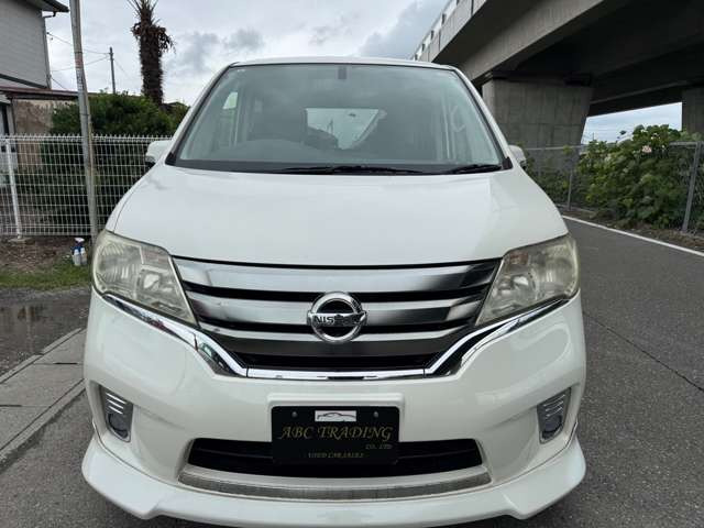 セレナ2.0 ハイウェイスター S-HYBRID