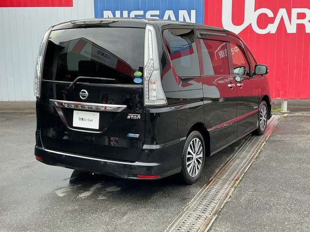 セレナ2.0 ハイウェイスター S-HYBRID アドバンスドセーフティパッケージ