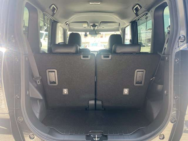 在庫車両に関してはお客様により良いものをご提供する為に品質に拘って仕入れを行っております。各お車の状態はそれぞれですのでご商談時に当店スタッフがご説明させて頂きますのでご安心くださいませ。