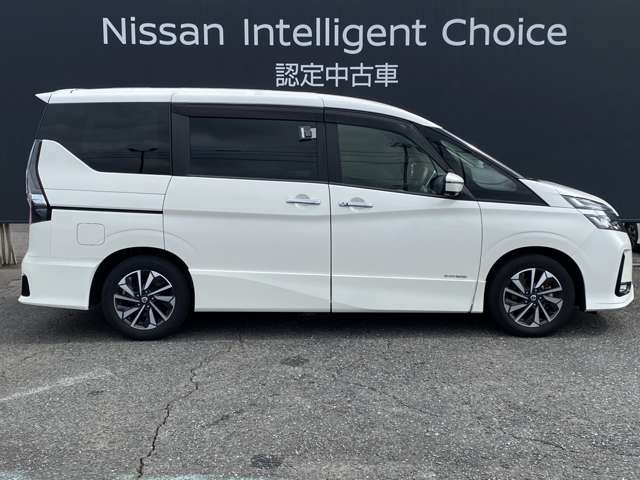 セレナ2.0 ハイウェイスターV