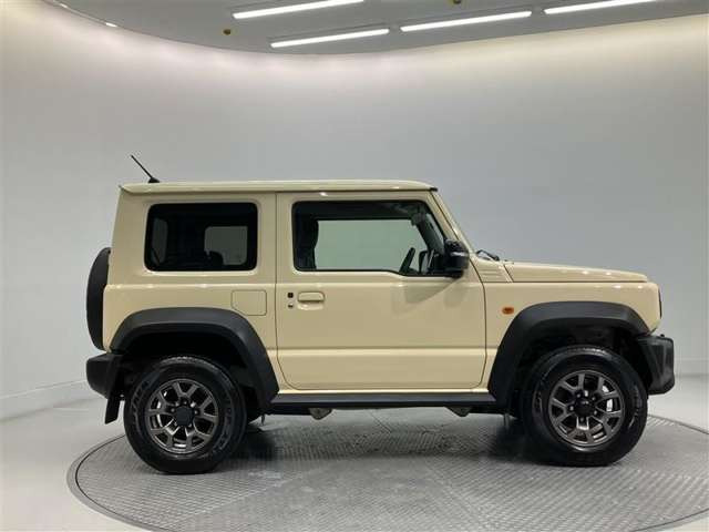 ジムニーシエラ1.5 JC 4WD