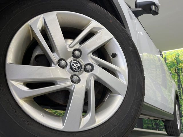 �y����16�C���`�A���~�z�C�[���z�O�ςɃ}�b�`���������A���~�z�C�[���𑕒����Ă���܂��B�e��ЊO�A���~�z�C�[����A�X�^�b�h���X�^�C�����戵�����Ă���܂��B���񂲑��k����������
