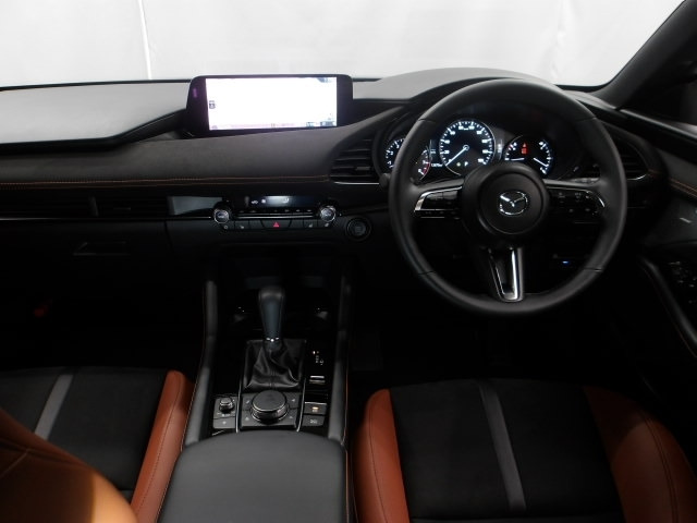 MAZDA3ファストバック2.0 20S レトロスポーツエディション