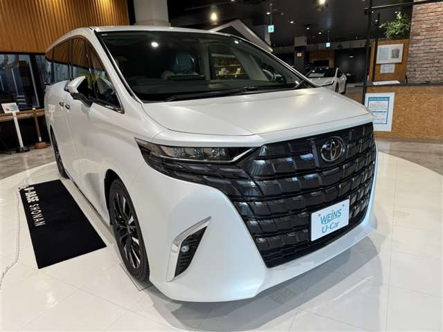 アルファードハイブリッド 2.5 スペーシャス ラウンジ E-Four 4WD