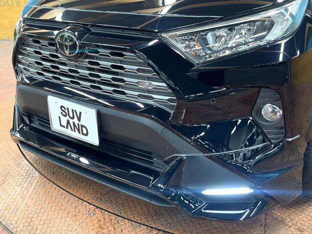 RAV42.0 G 4WD