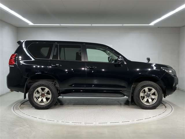 ランドクルーザープラド2.8 TX ディーゼル 4WD