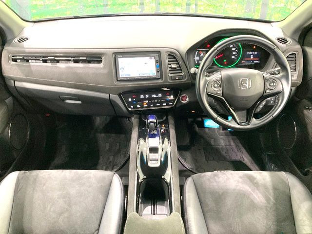ヴェゼル1.5 ハイブリッド RS ホンダセンシング