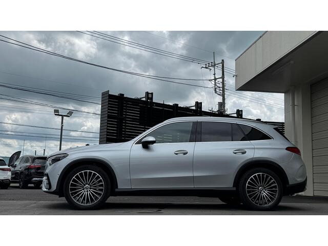 GLC220d 4マチック (ISG) AMGラインパッケージ  4WD
