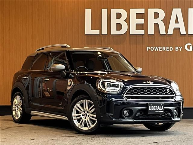 ミニクロスオーバークーパー S E オール4 プレミアム プラスパッケージ 4WD