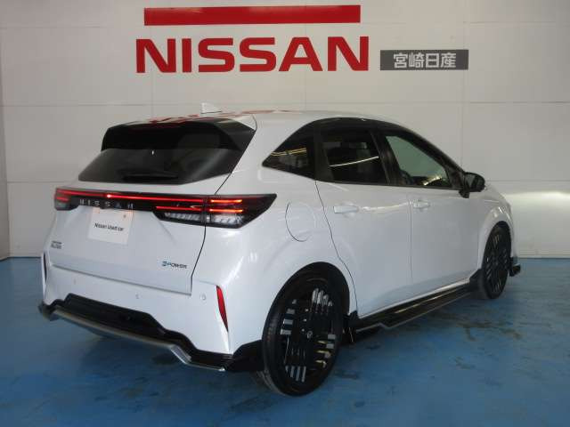 ノートオーラ1.2 G レザーエディション