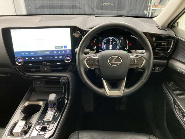 NX350h バージョンL 4WD