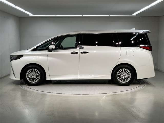 アルファードハイブリッド 2.5 X E-Four 4WD