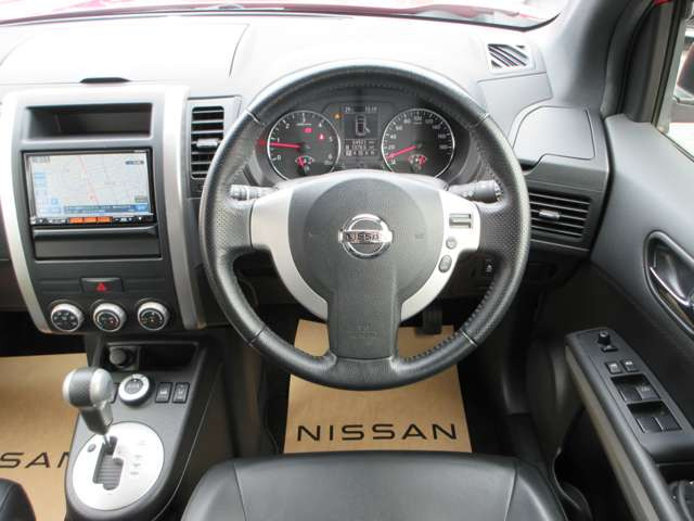 エクストレイル2.0 20GT ディーゼル 4WD