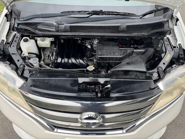 セレナ2.0 ハイウェイスター S-HYBRID