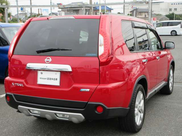 エクストレイル2.0 20GT ディーゼル 4WD