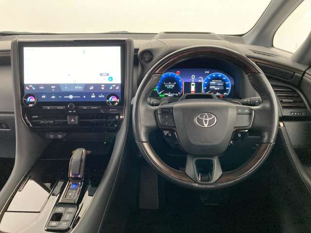 ヴェルファイアハイブリッド 2.5 Z プレミア E-Four 4WD