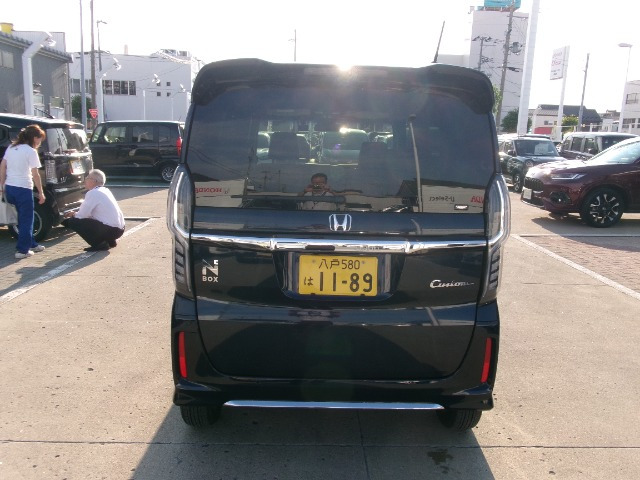 N-BOXカスタムL 4WD