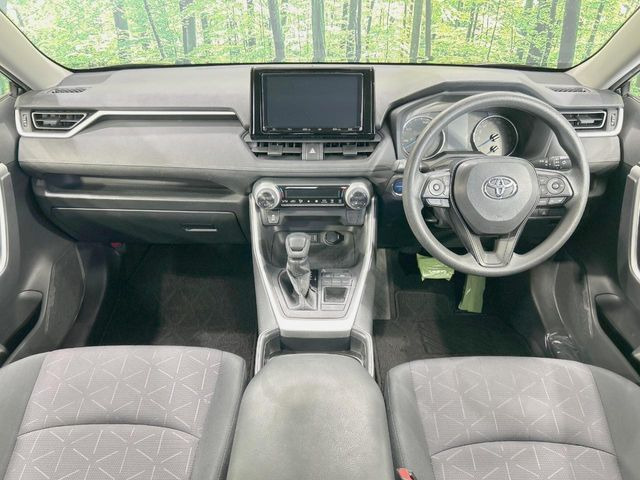RAV42.5 ハイブリッド X