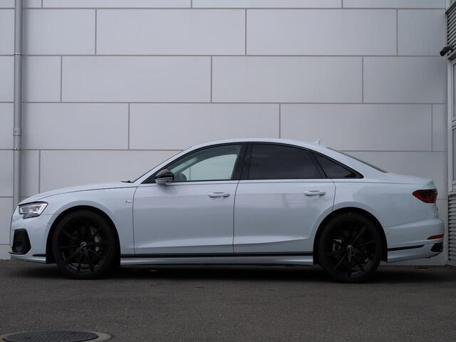A855 TFSI クワトロ 4WD
