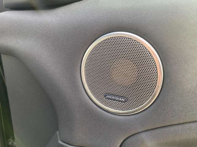 レンジローバーイヴォークフリースタイル ディーゼル 4WD