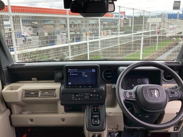 N-VAN e:e: ファン