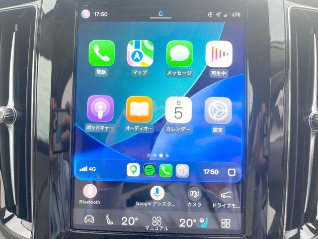 ��Apple Car Play:�X�}�z�Ƃ̗L���ڑ��ŁA�i�r�E�I�[�f�B�I�Đ��ȂǃX�}�z�̃A�v���@�\����ʂł��g����֗��@�\�ł�!