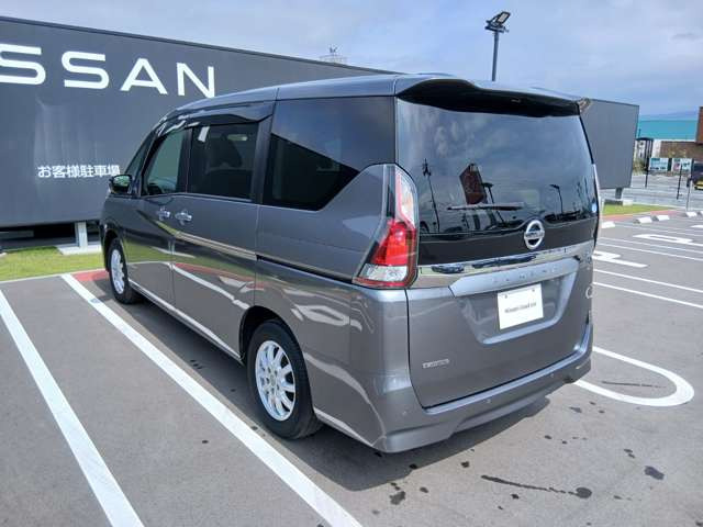 セレナ2.0 XV
