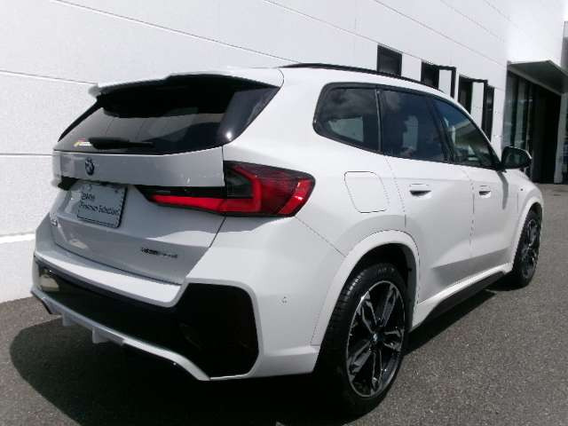 X1xドライブ 20d Mスポーツ DCT 4WD