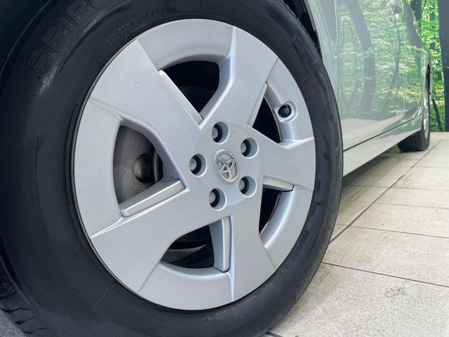 �y����15�C���`�A���~�z�C�[���z�O�ςɃ}�b�`���������A���~�z�C�[���𑕒����Ă���܂��B�e��ЊO�A���~�z�C�[����A�X�^�b�h���X�^�C�����戵�����Ă���܂��B���񂲑��k����������
