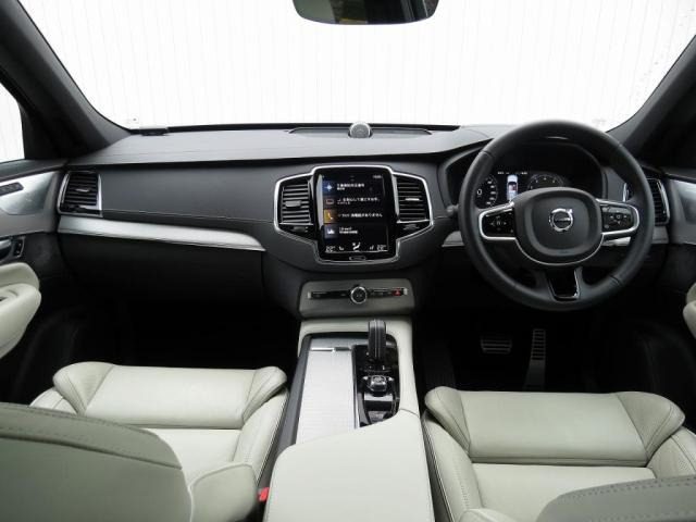 XC90B6 AWD Rデザイン 4WD